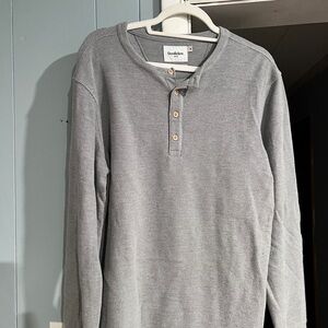 Goodfellow & Co Men's Light Gray Long Sleeve Henley